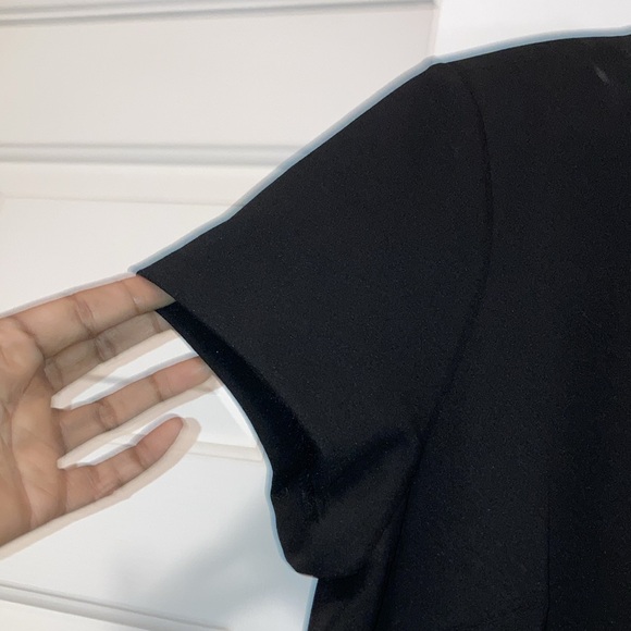 Beautiful Shift Dress - Picture 3 of 6